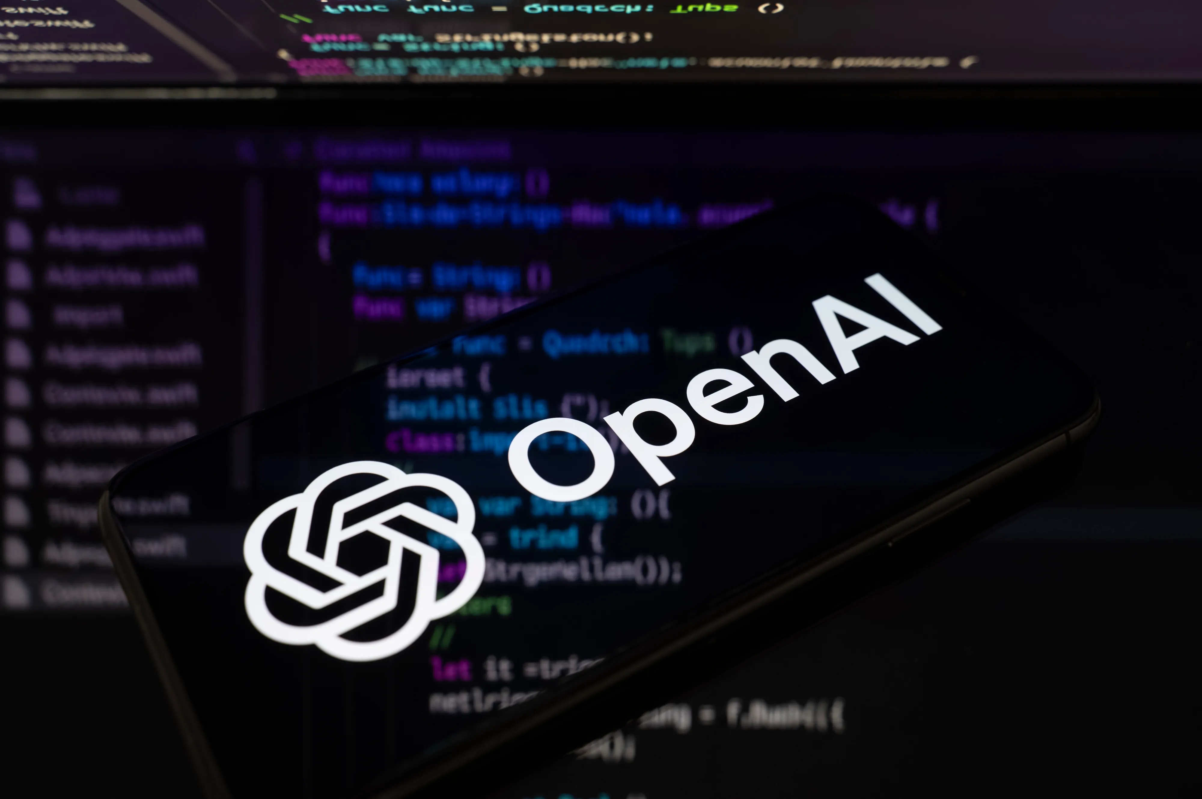 شرکت OpenAI اعلام کرد که با استناد به «خطرات قابل‌توجه»، دیگر مدل‌های هوش مصنوعی خود را روی اینترنت زنده آموزش نخواهد داد